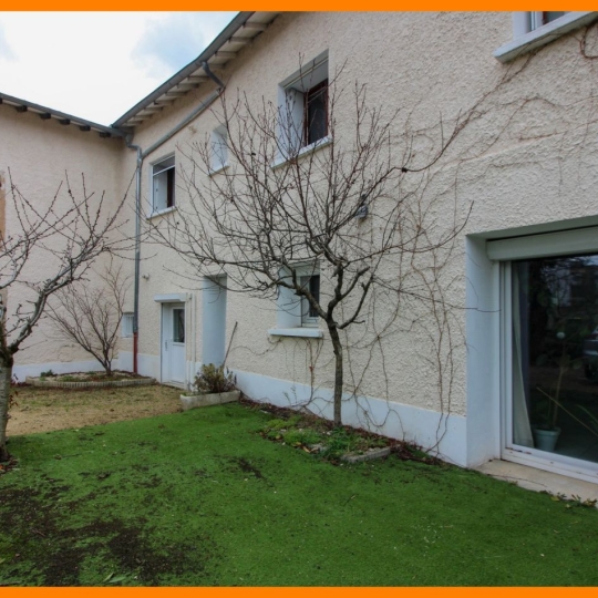  Annonces CROIXROUSSE : Maison / Villa | RILLIEUX-LA-PAPE (69140) | 128 m2 | 425 000 € 