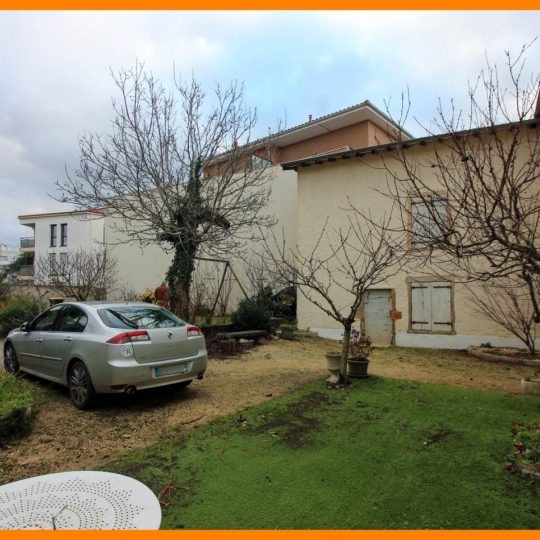  Annonces CROIXROUSSE : Maison / Villa | RILLIEUX-LA-PAPE (69140) | 128 m2 | 425 000 € 