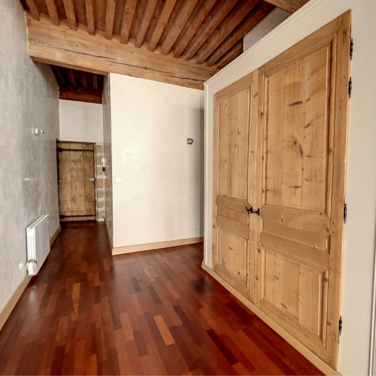  Annonces CROIXROUSSE : Appartement | LYON (69002) | 69 m2 | 1 157 € 