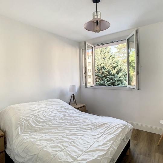  Annonces CROIXROUSSE : Apartment | LYON (69005) | 81 m2 | 1 450 € 