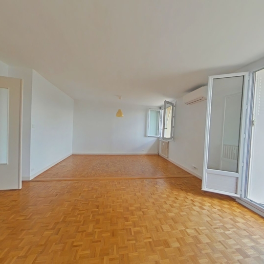  Annonces CROIXROUSSE : Apartment | CALUIRE-ET-CUIRE (69300) | 58 m2 | 895 € 