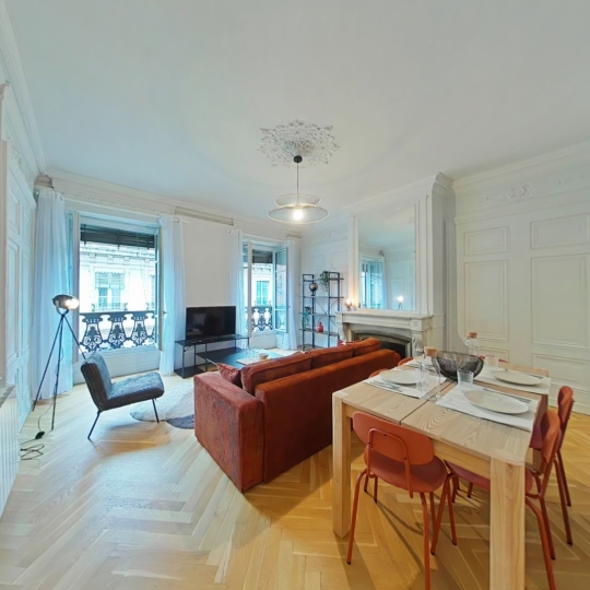  Annonces CROIXROUSSE : Apartment | LYON (69001) | 133 m2 | 2 600 € 