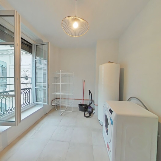  Annonces CROIXROUSSE : Appartement | LYON (69001) | 133 m2 | 2 600 € 