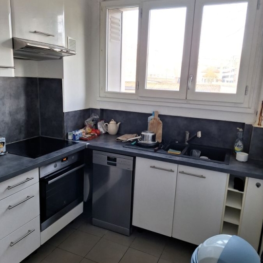  Annonces CROIXROUSSE : Appartement | LYON (69006) | 49 m2 | 772 € 