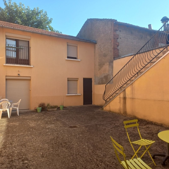  Annonces CROIXROUSSE : Immeuble | LA TOUR-DE-SALVAGNY (69890) | 162 m2 | 621 000 € 