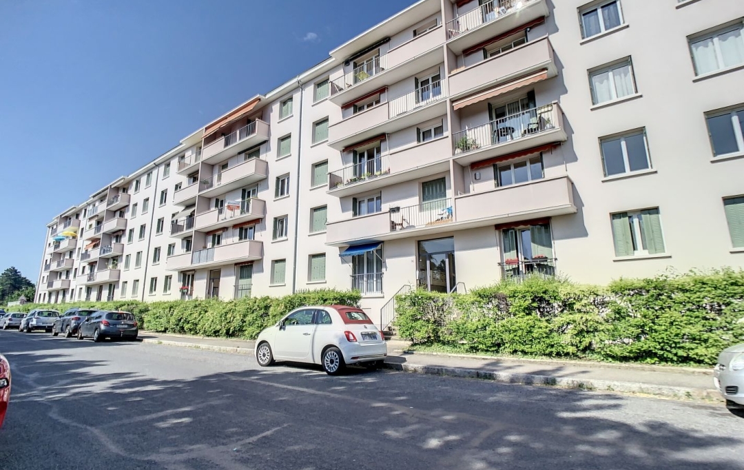 Annonces CROIXROUSSE : Appartement | LYON (69005) | 81 m2 | 1 450 € 