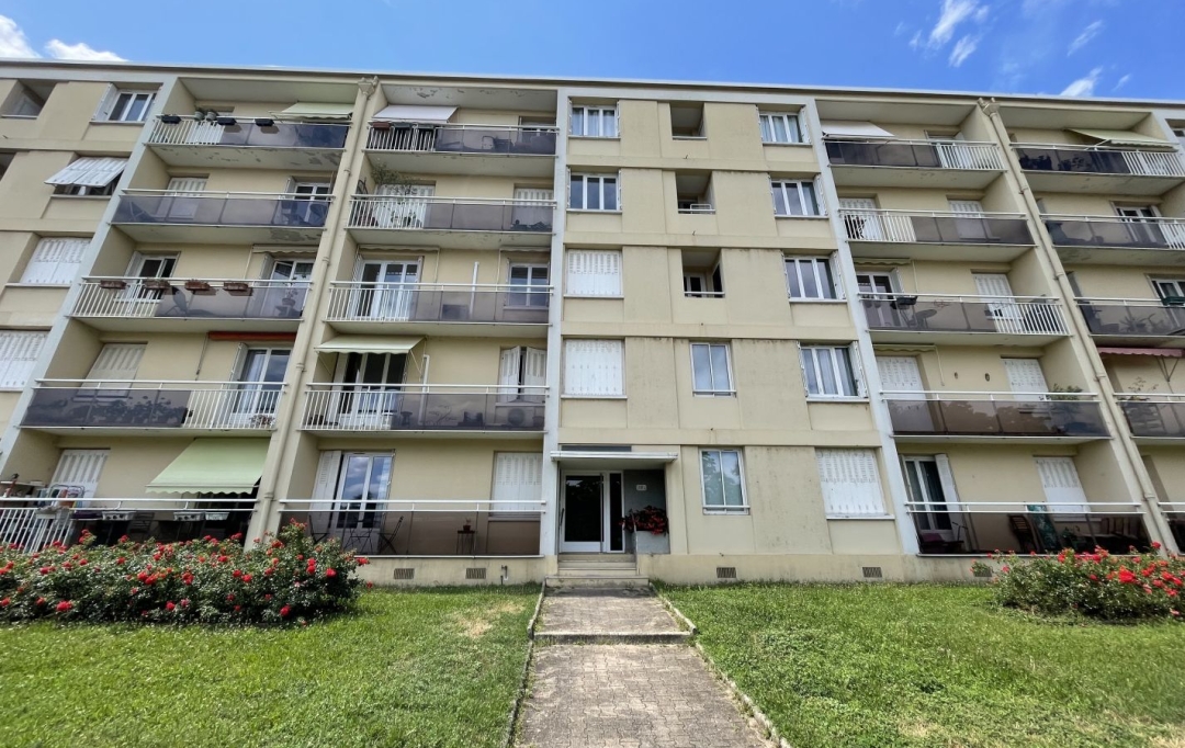 Annonces CROIXROUSSE : Appartement | CALUIRE-ET-CUIRE (69300) | 58 m2 | 895 € 