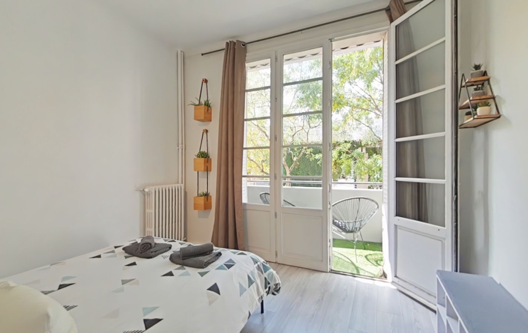 Annonces CROIXROUSSE : Apartment | VILLEURBANNE (69100) | 52 m2 | 1 050 € 