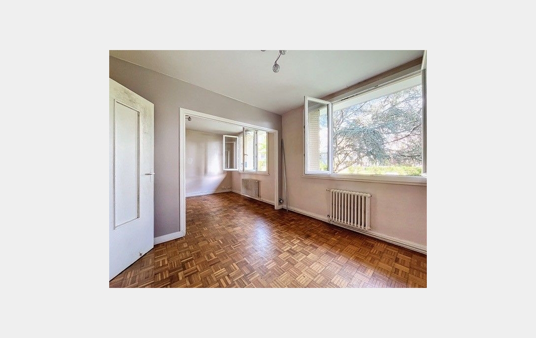 Annonces CROIXROUSSE : Appartement | VENISSIEUX (69200) | 66 m2 | 135 000 € 