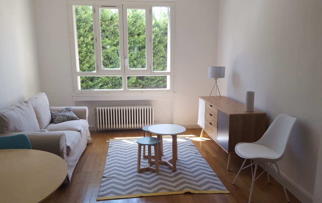 Annonces CROIXROUSSE : Appartement | LYON (69006) | 49 m2 | 772 € 