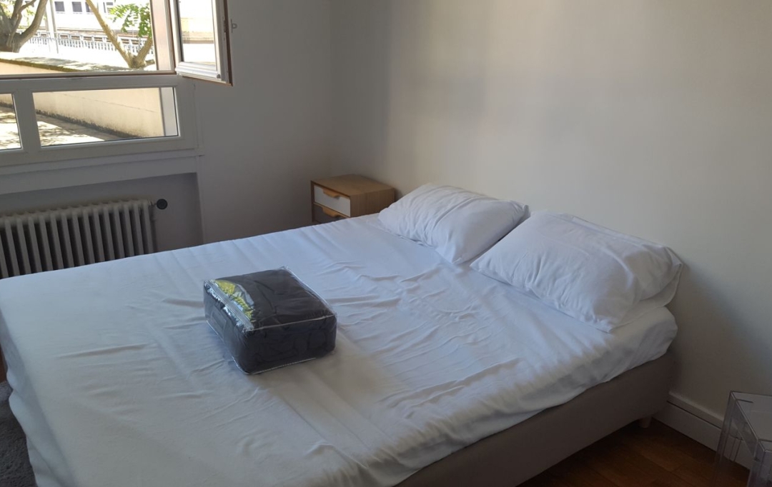 Annonces CROIXROUSSE : Appartement | LYON (69006) | 49 m2 | 772 € 