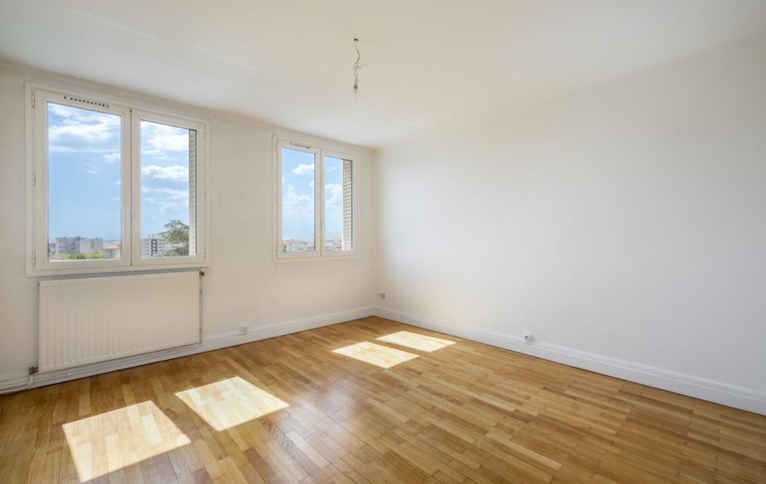 Annonces CROIXROUSSE : Apartment | LYON (69003) | 53 m2 | 228 000 € 