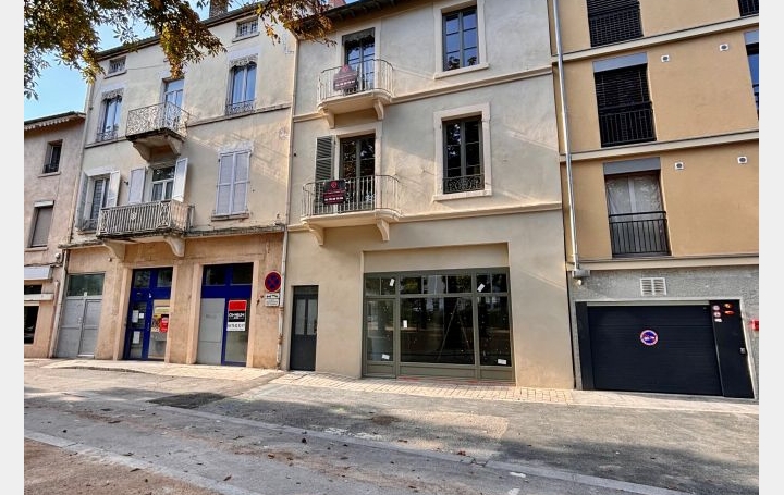 Appartement P2   LYON  37 m2 249 000 € 